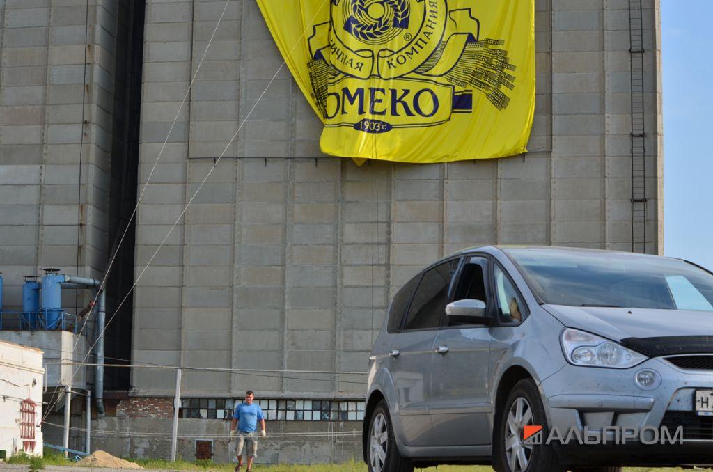OMEKO6 Изготовление и монтаж рекламы для федеральной сети элеваторов России Омеко